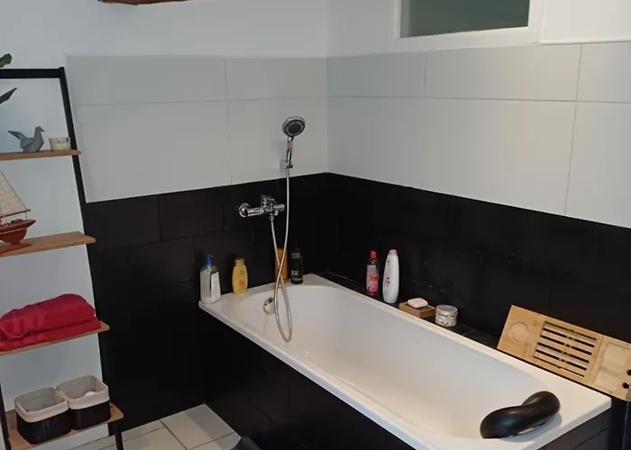 La Grange Des Roisnes B&B